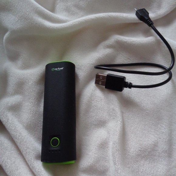 Re-Fuel by Digipower Rechargeable Power Bank 2600 mAh - Picture 3 of 5